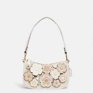 NWT Coach Swinger 20 Tea Rose Appliqué Bag